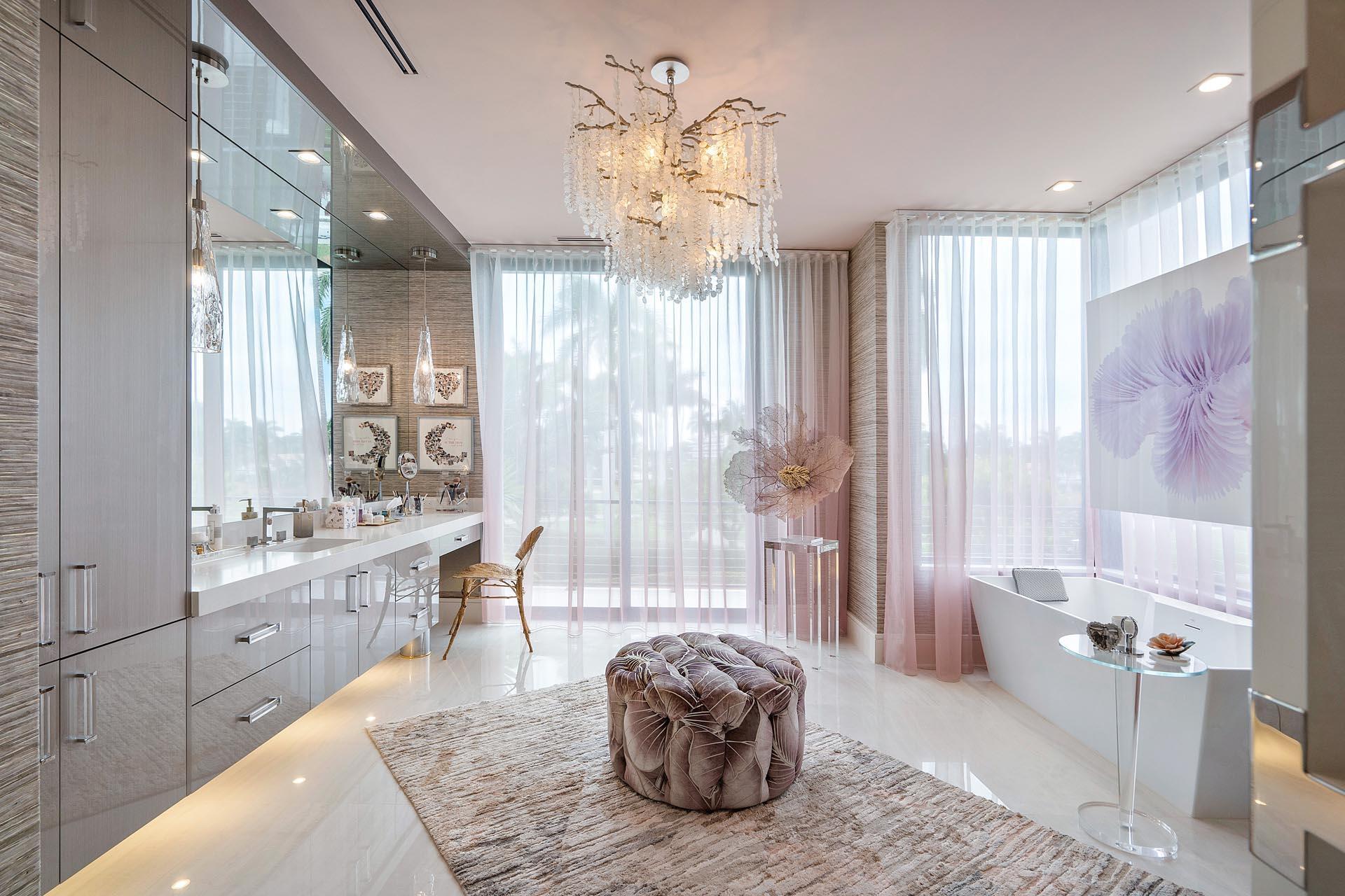 ROYAL PALM YACHT & COUNTR - Residential