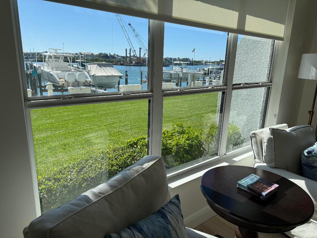 JUPITER COVE CONDO - Residential Lease