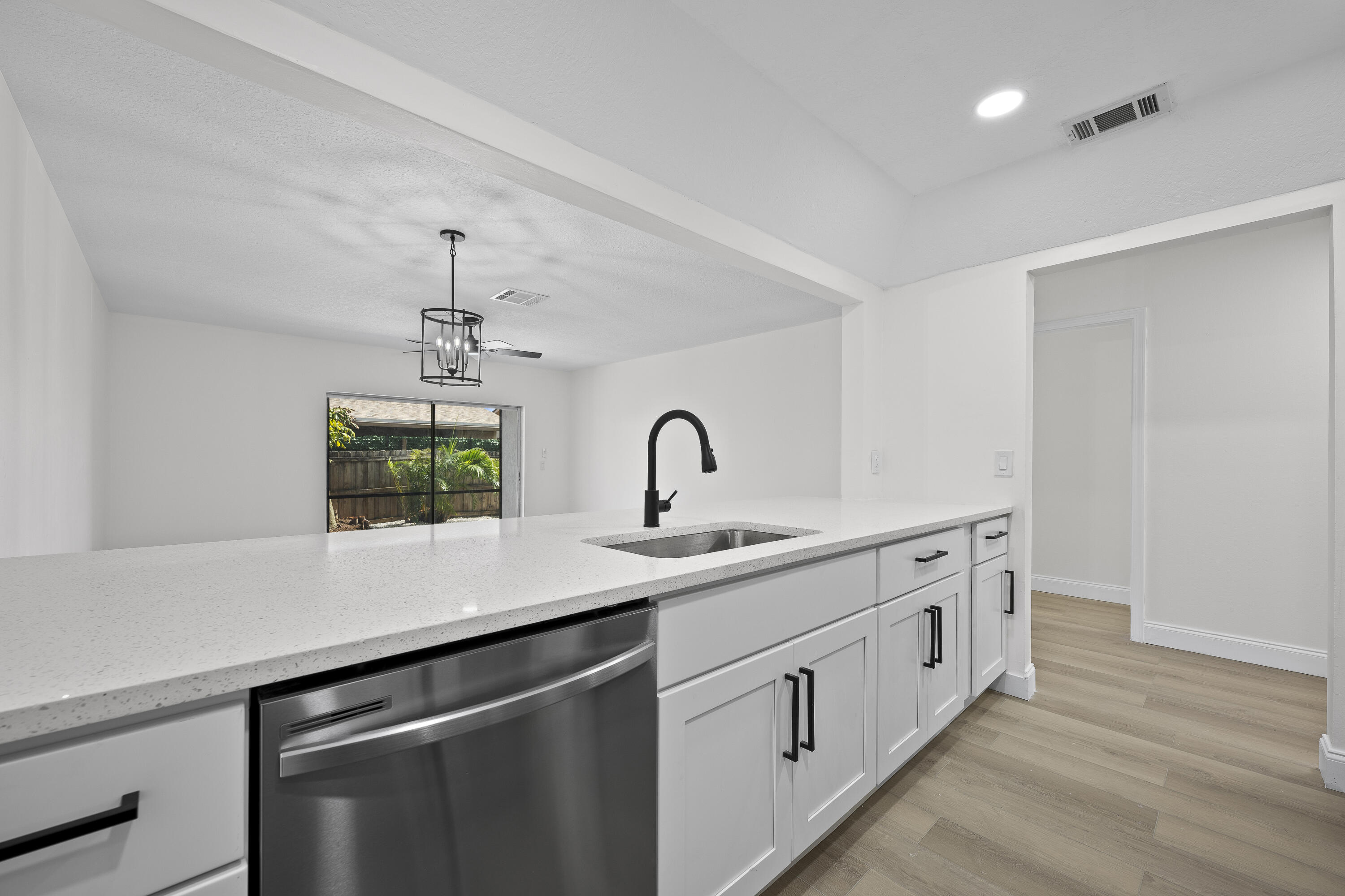 PARKWAY VILLAGE - Residential