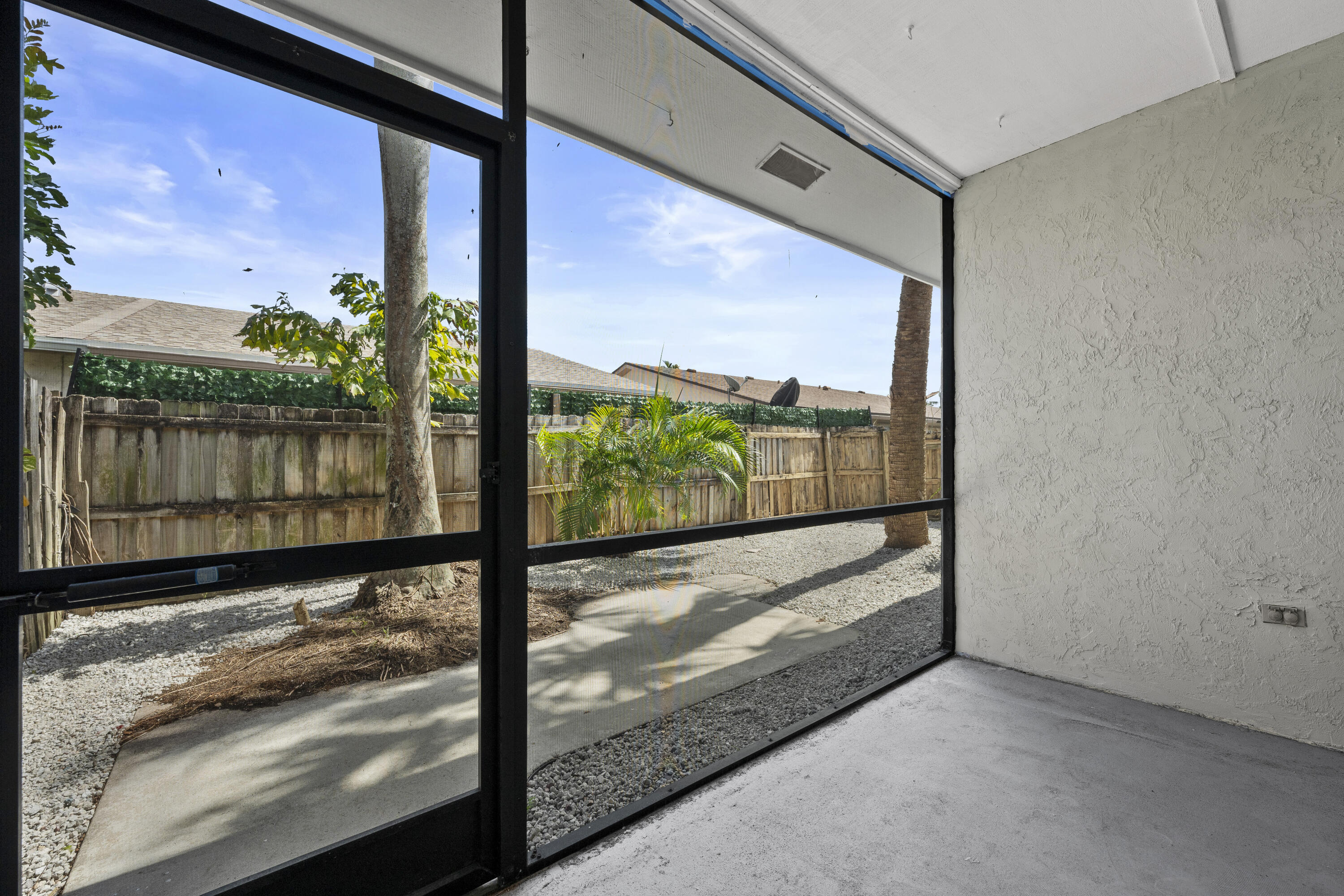 PARKWAY VILLAGE - Residential