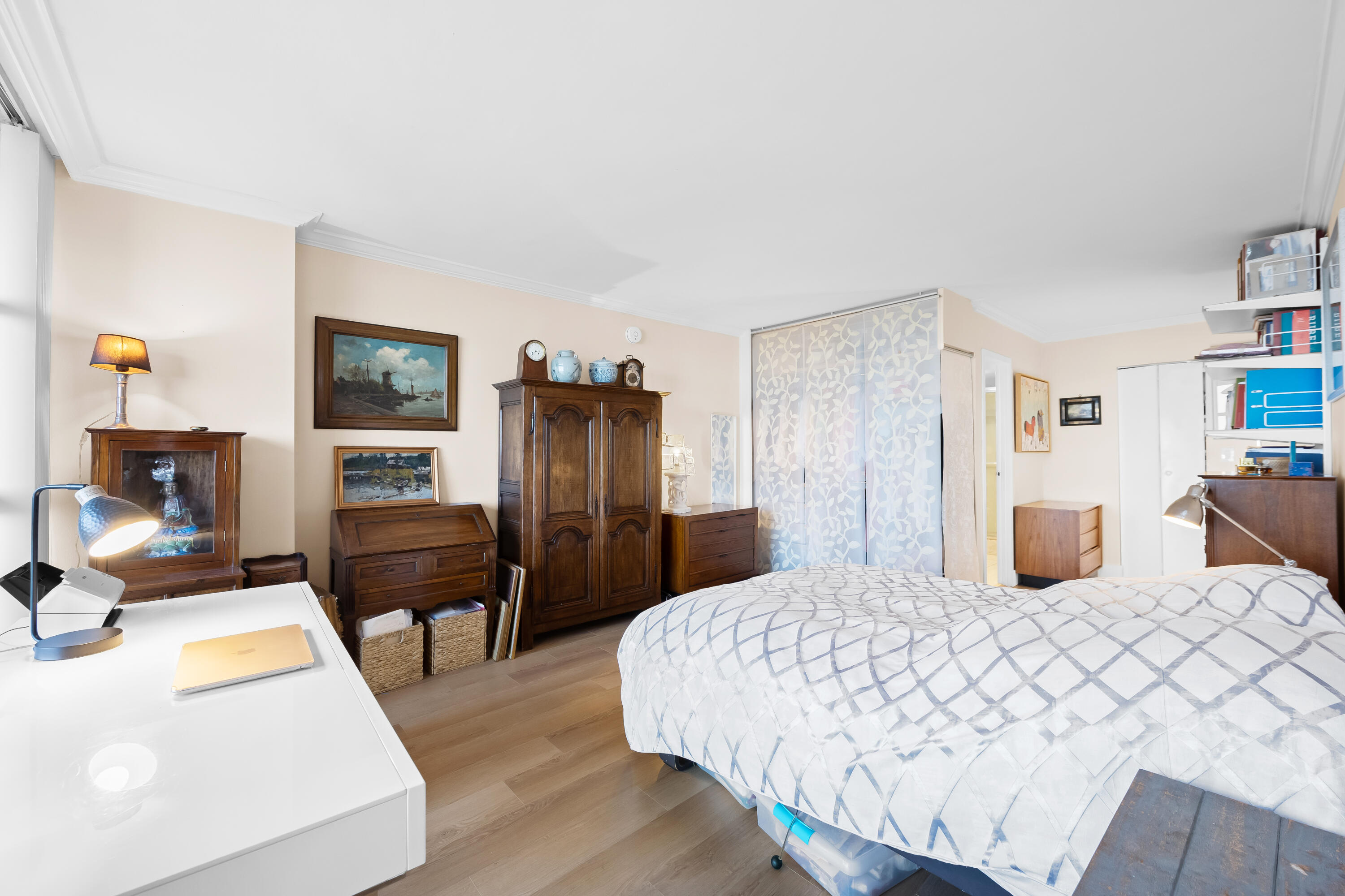 TOWERS OF OCEANVIEW SOUTH - Residential