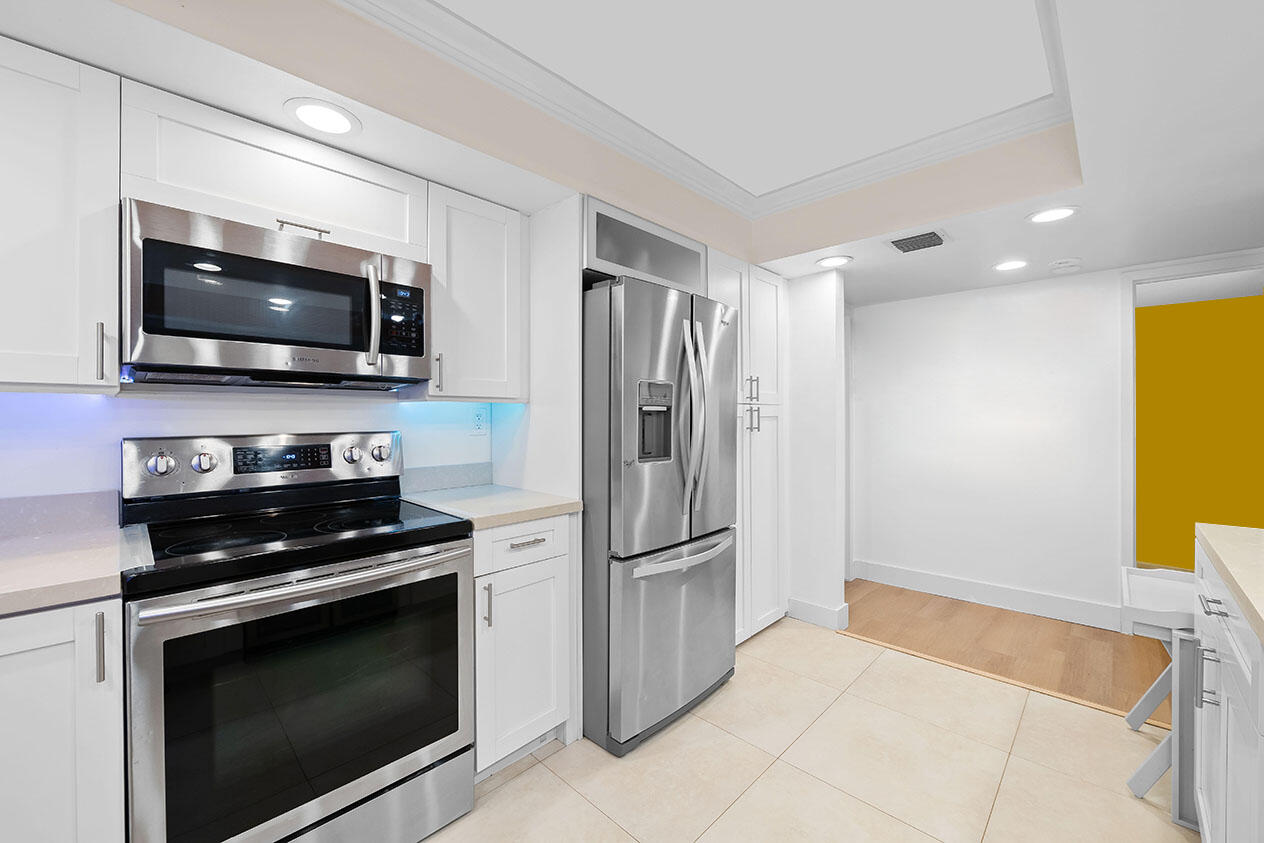 TOWERS OF OCEANVIEW SOUTH - Residential