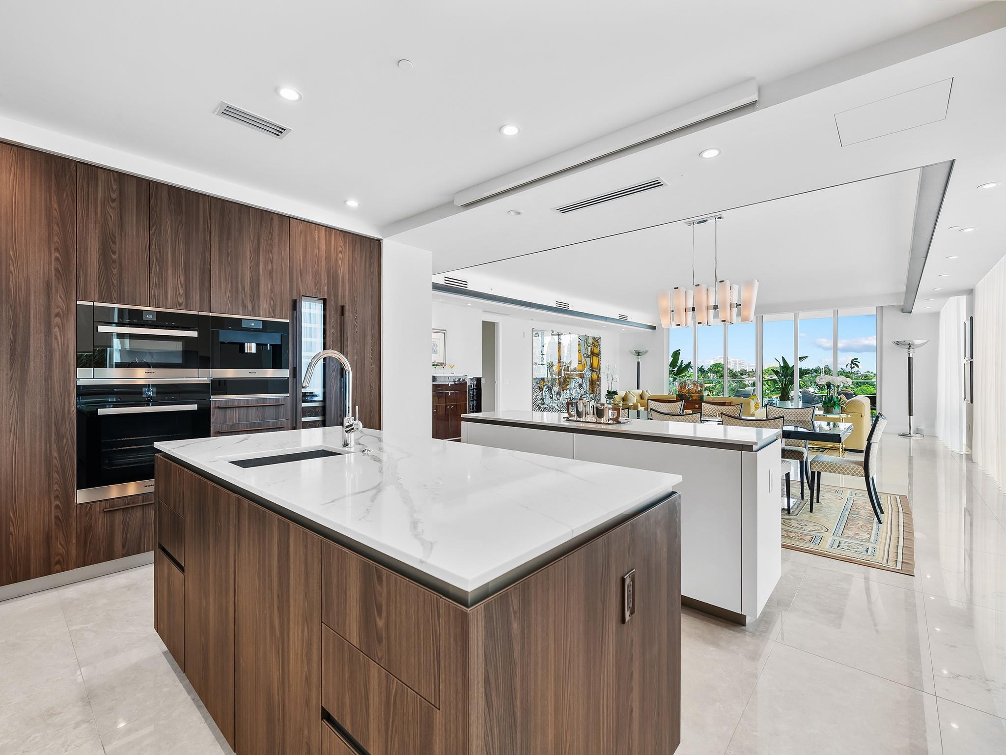 353 SUNSET - Residential