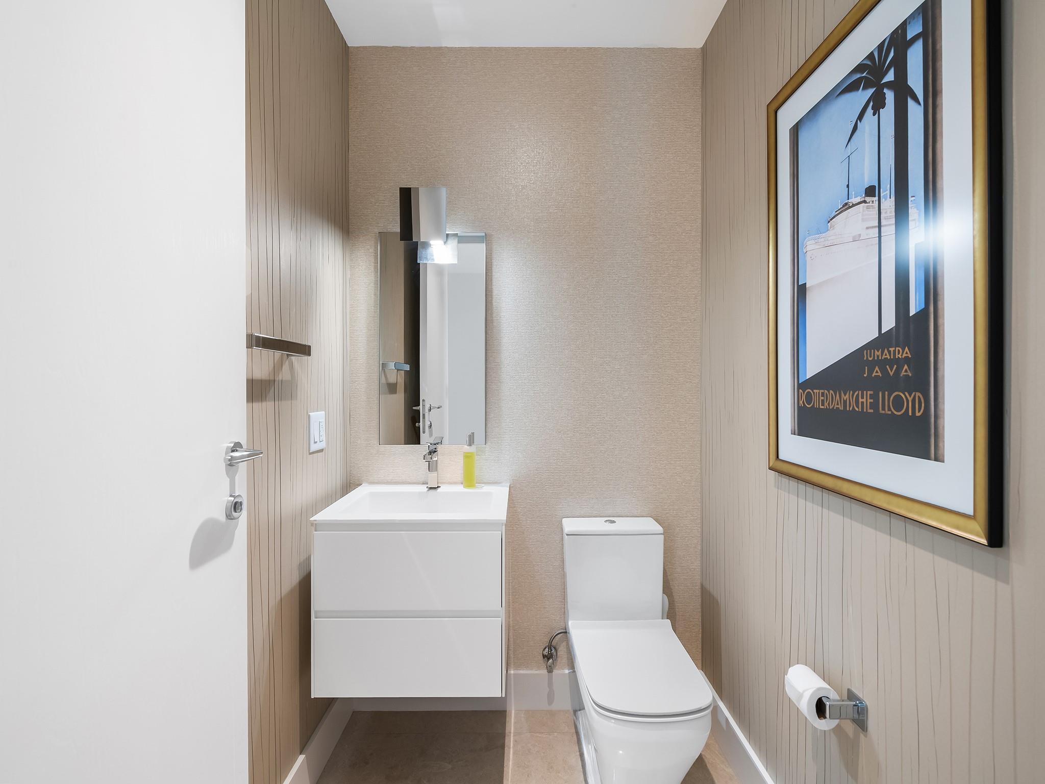 353 SUNSET - Residential