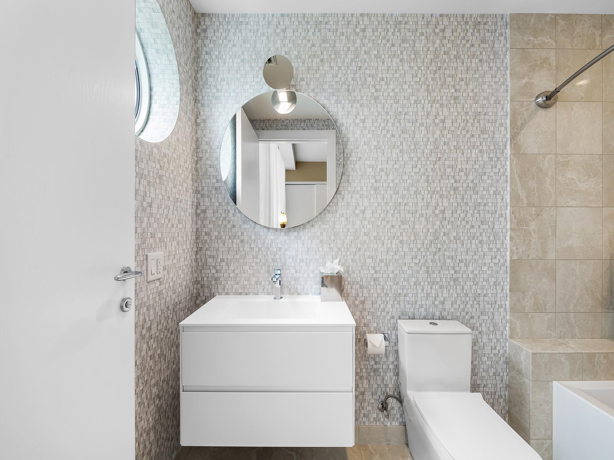 353 SUNSET - Residential