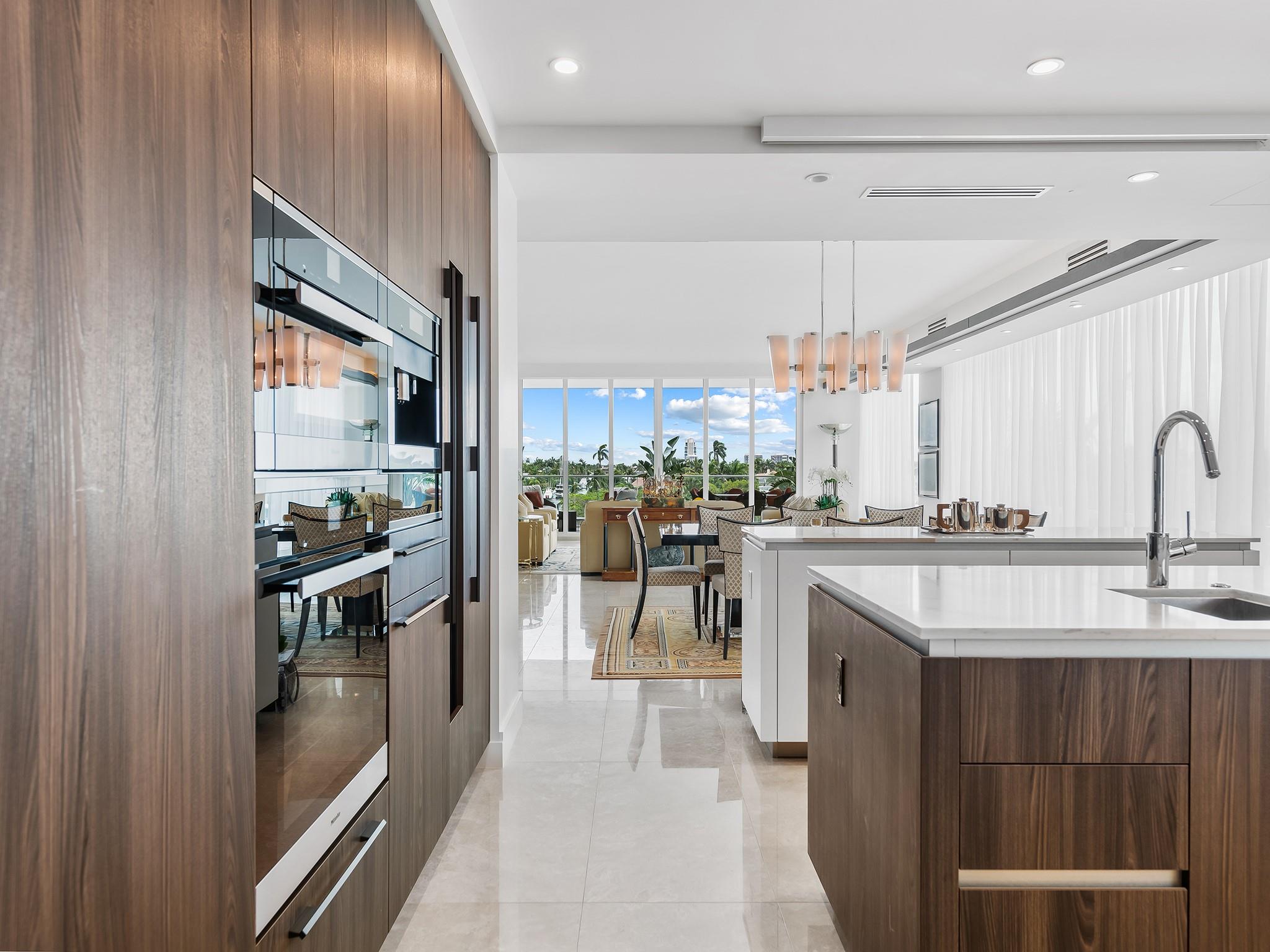 353 SUNSET - Residential