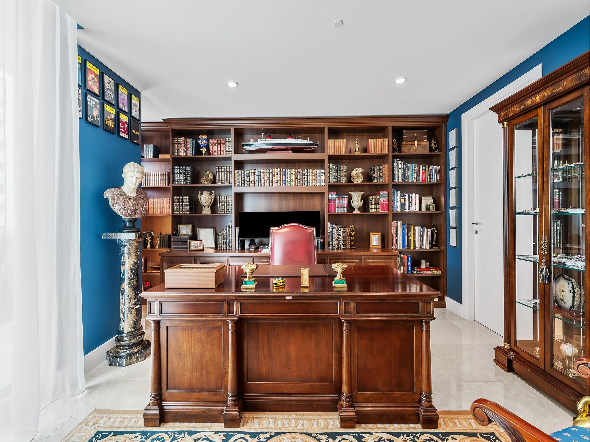 353 SUNSET - Residential