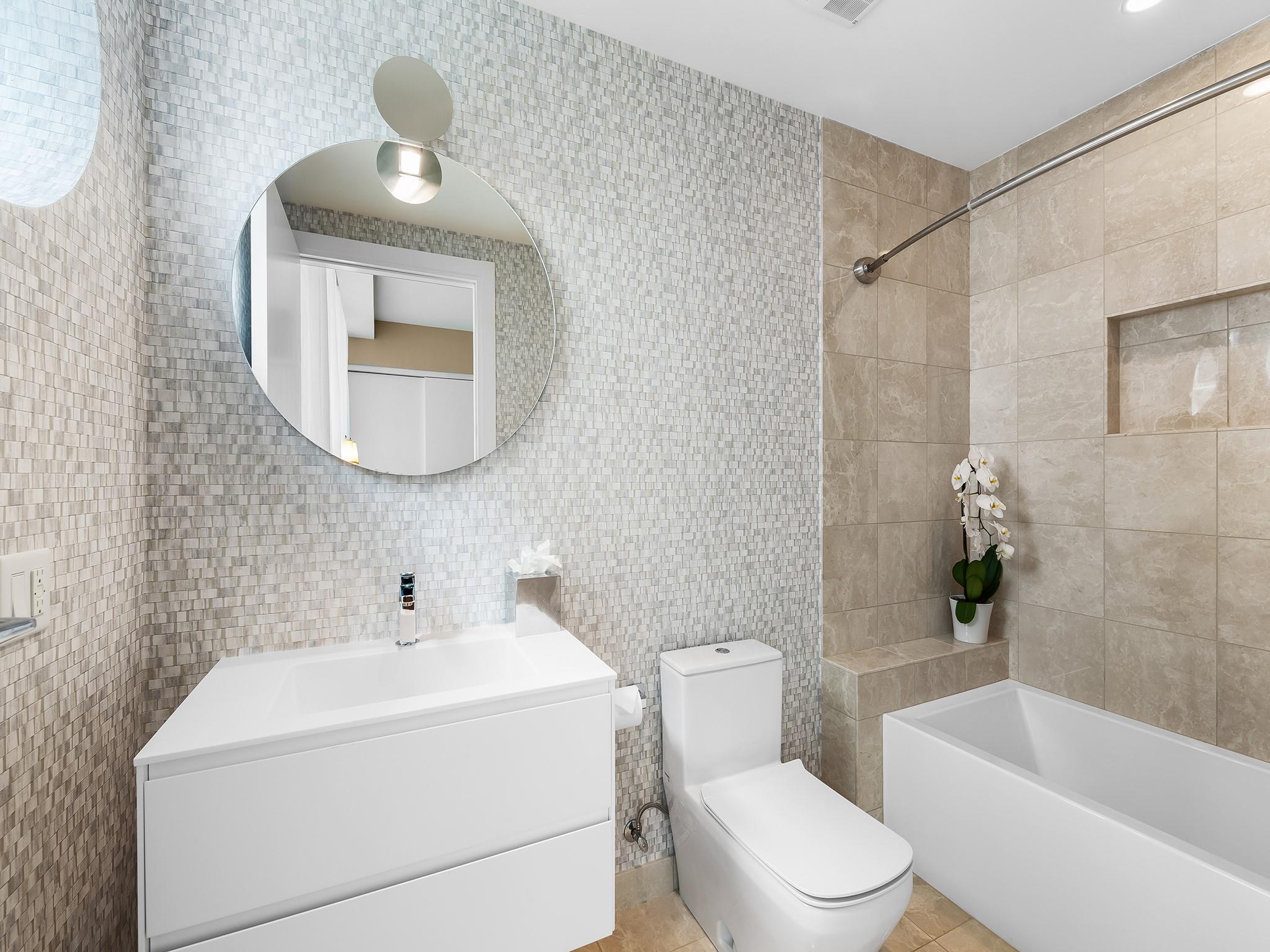 353 SUNSET - Residential