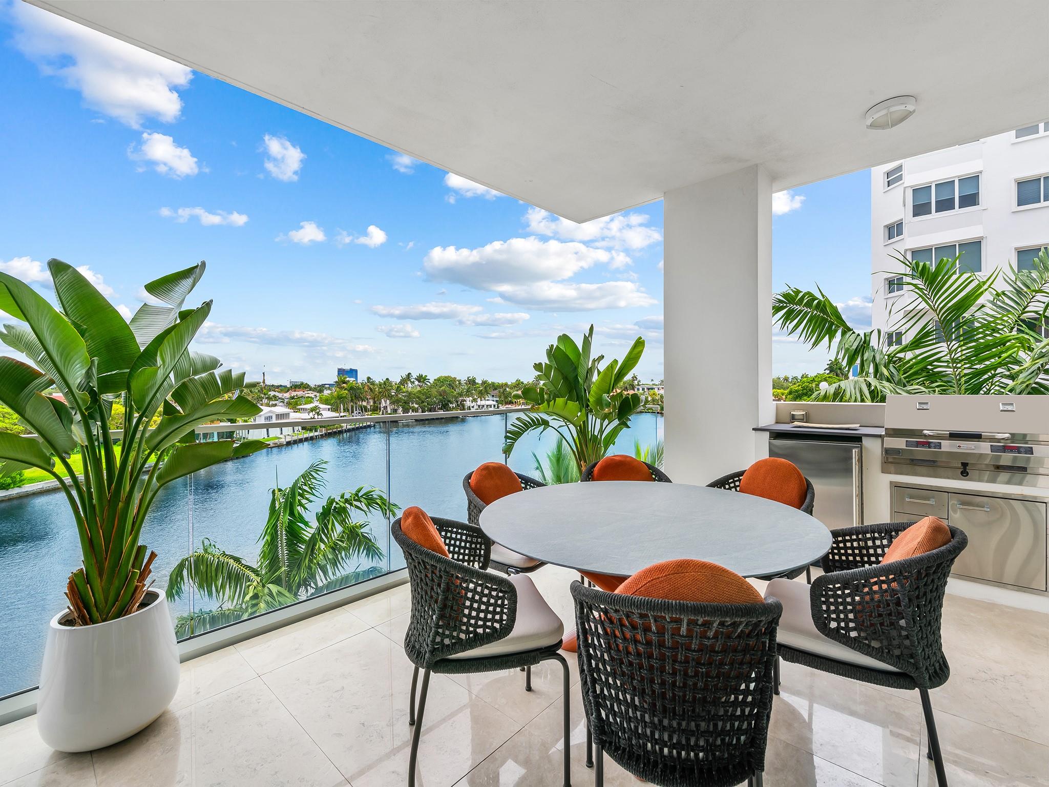 353 SUNSET - Residential