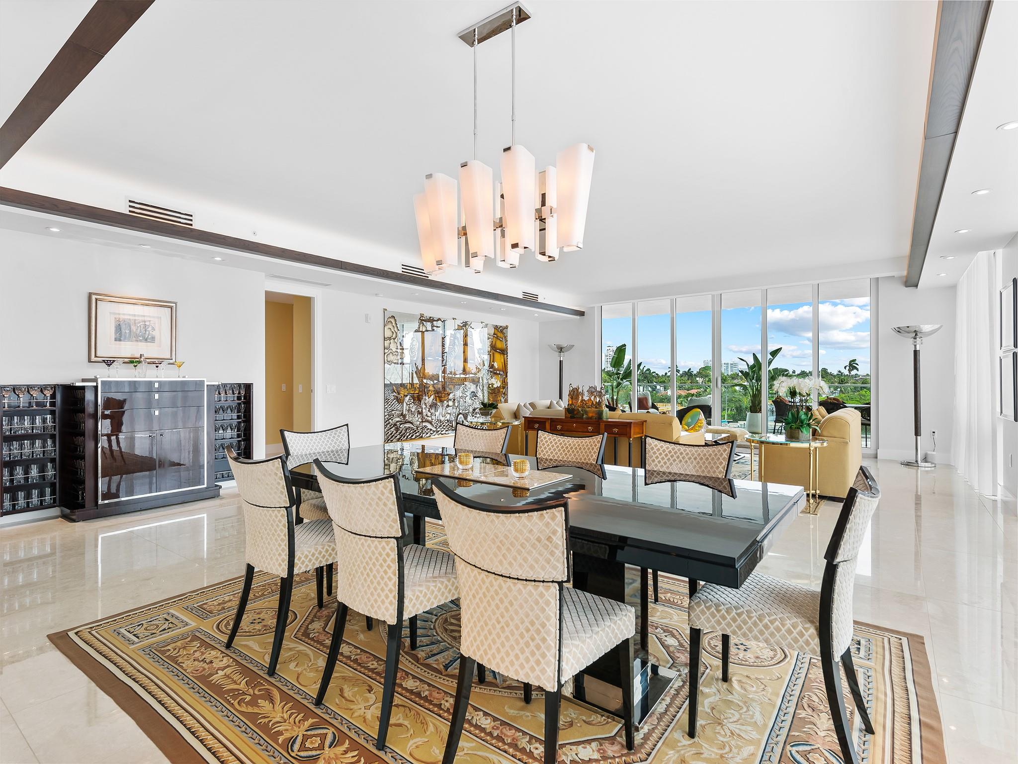 353 SUNSET - Residential