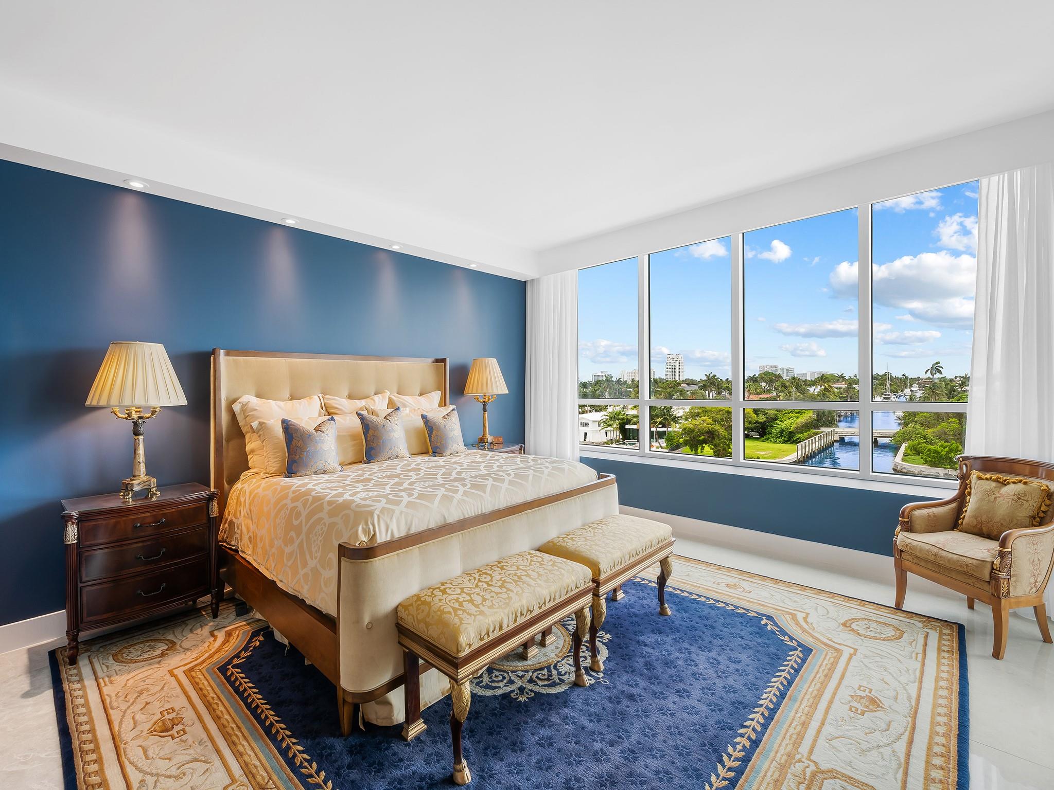 353 SUNSET - Residential