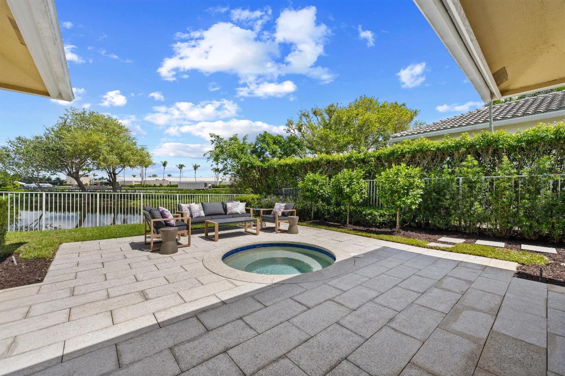 EQUESTRIAN CLUB ESTATES 3 - Residential Lease