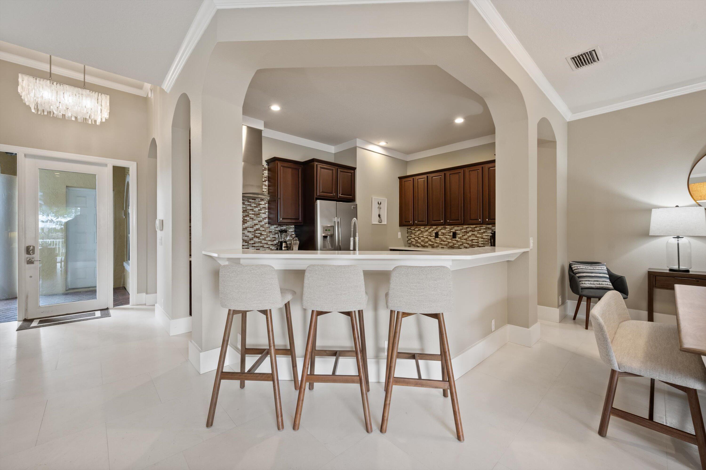 EQUESTRIAN CLUB ESTATES 3 - Residential Lease