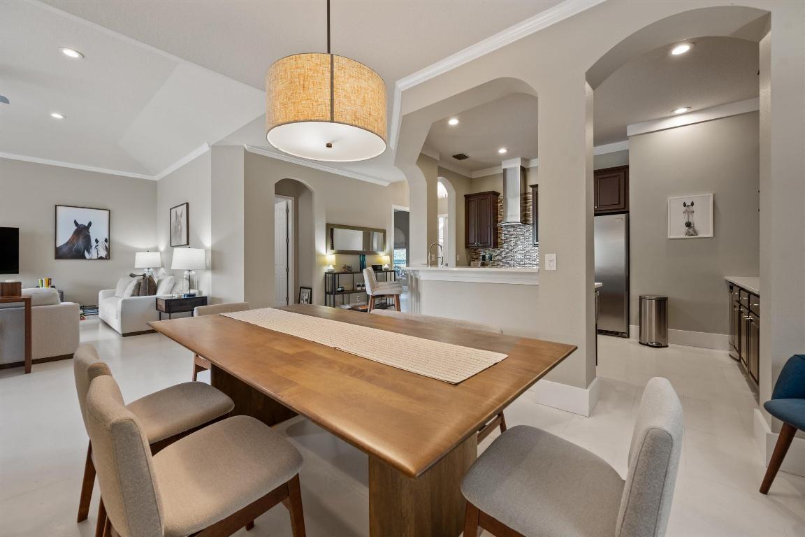 EQUESTRIAN CLUB ESTATES 3 - Residential Lease