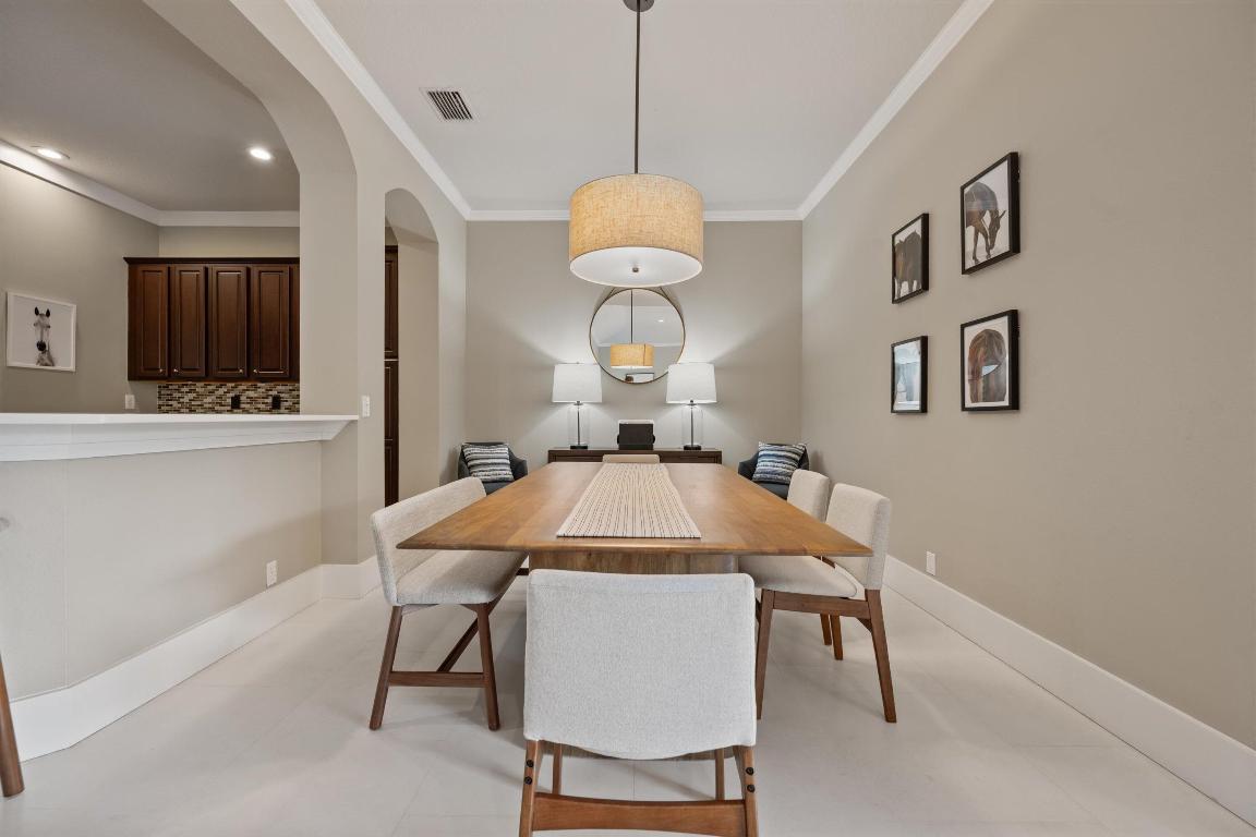 EQUESTRIAN CLUB ESTATES 3 - Residential Lease