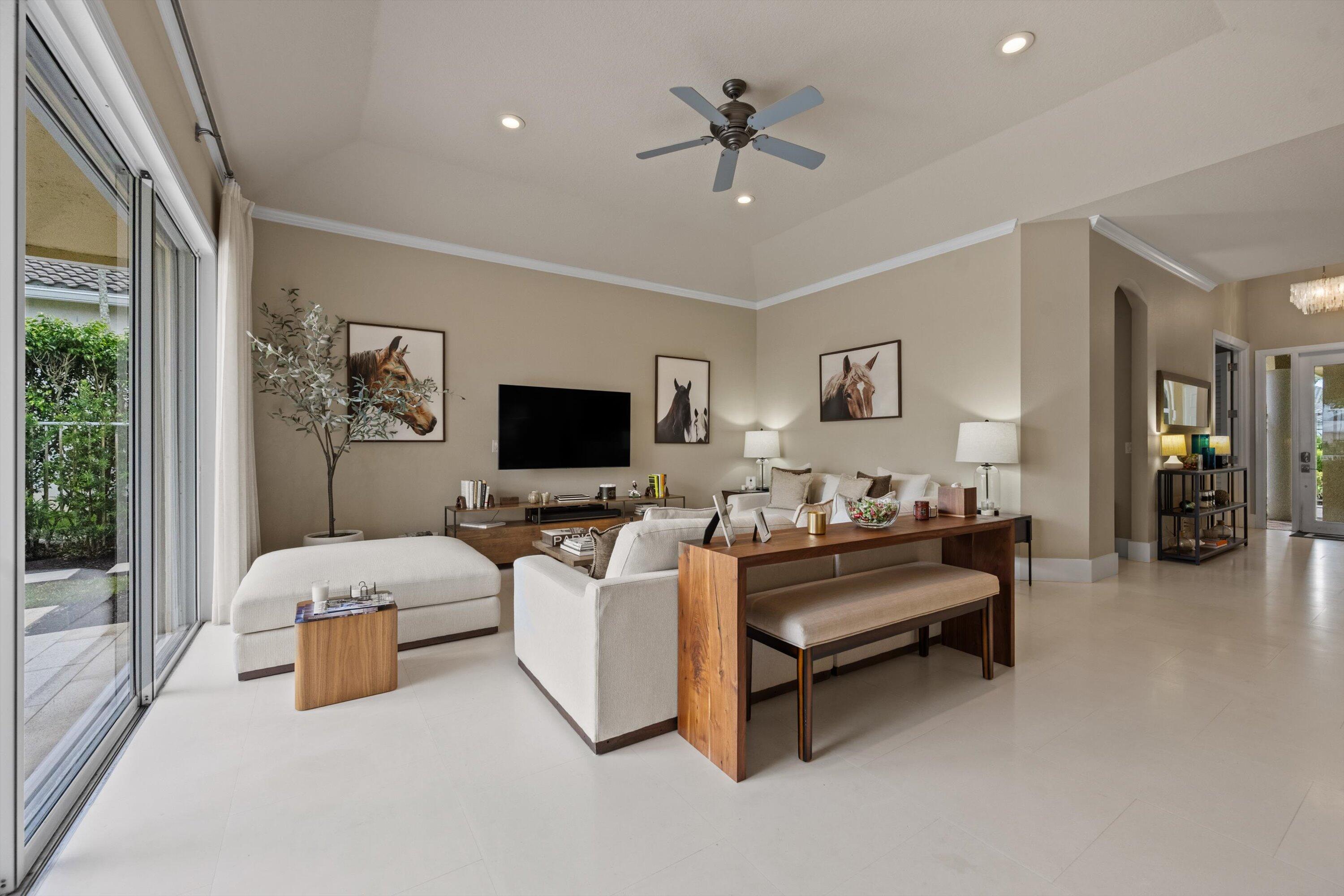 EQUESTRIAN CLUB ESTATES 3 - Residential Lease