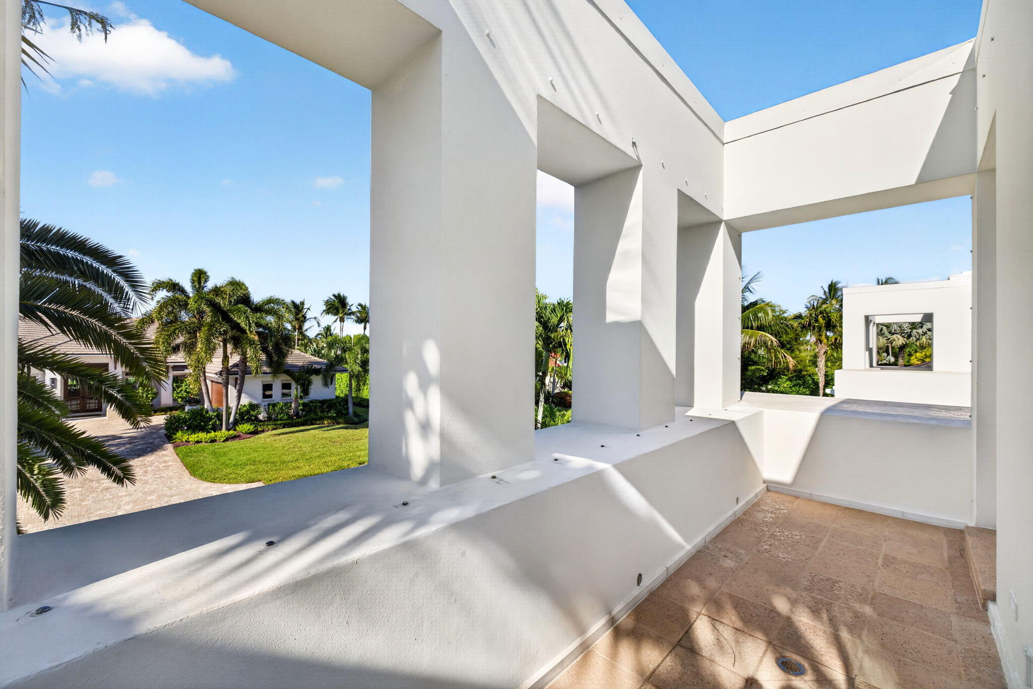 SAILFISH POINT - Residential