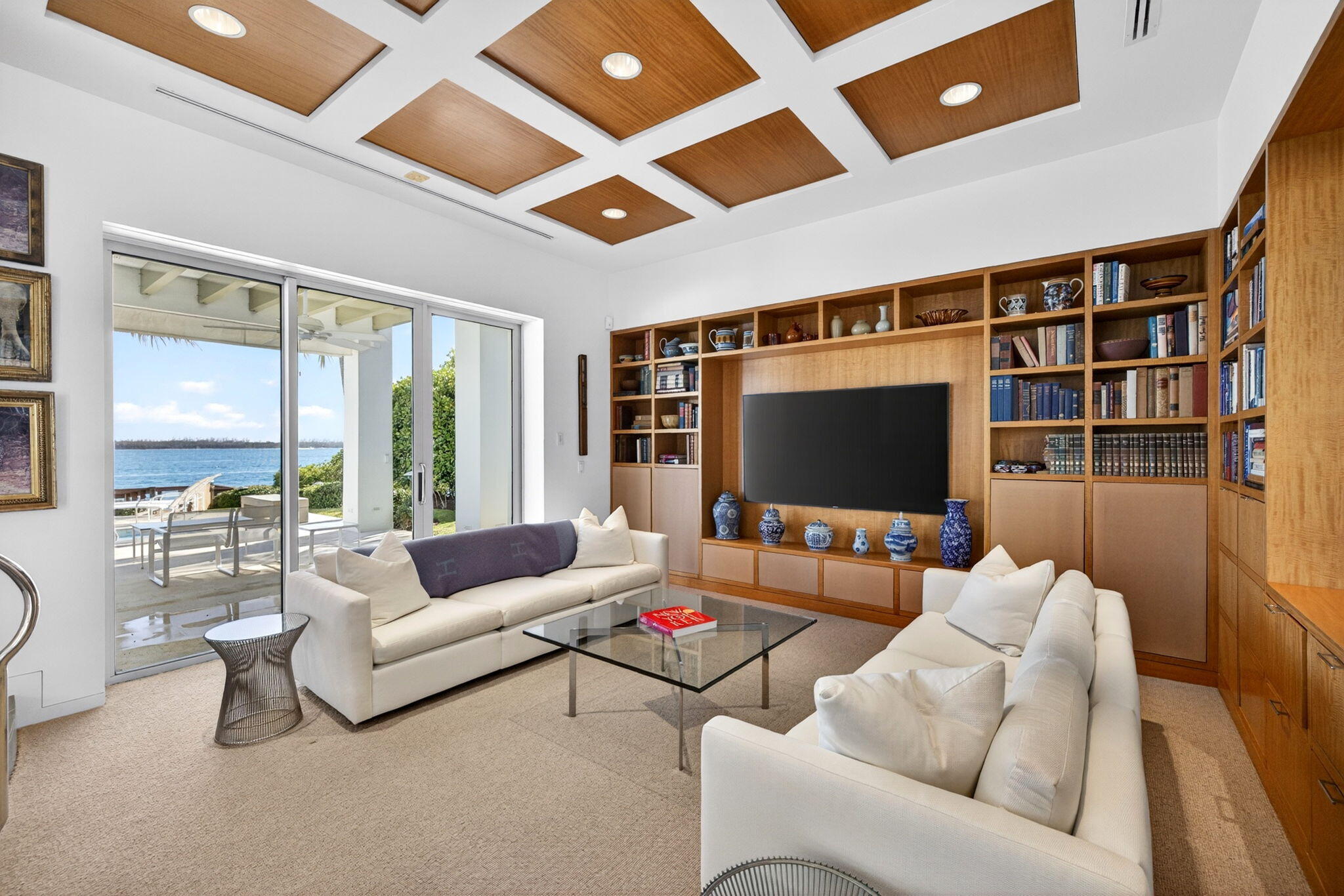 SAILFISH POINT - Residential