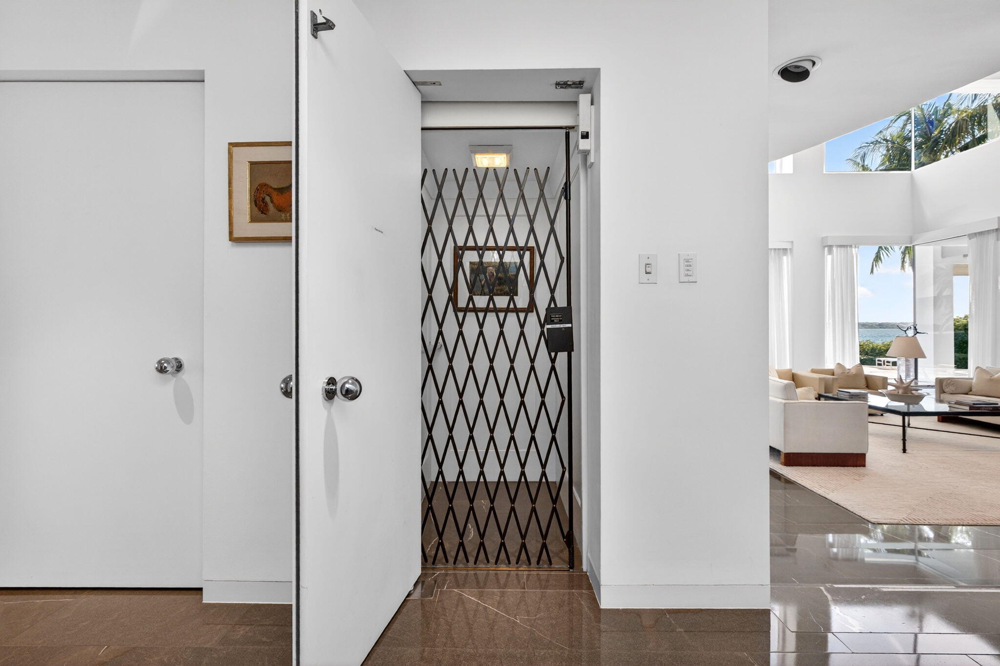 SAILFISH POINT - Residential