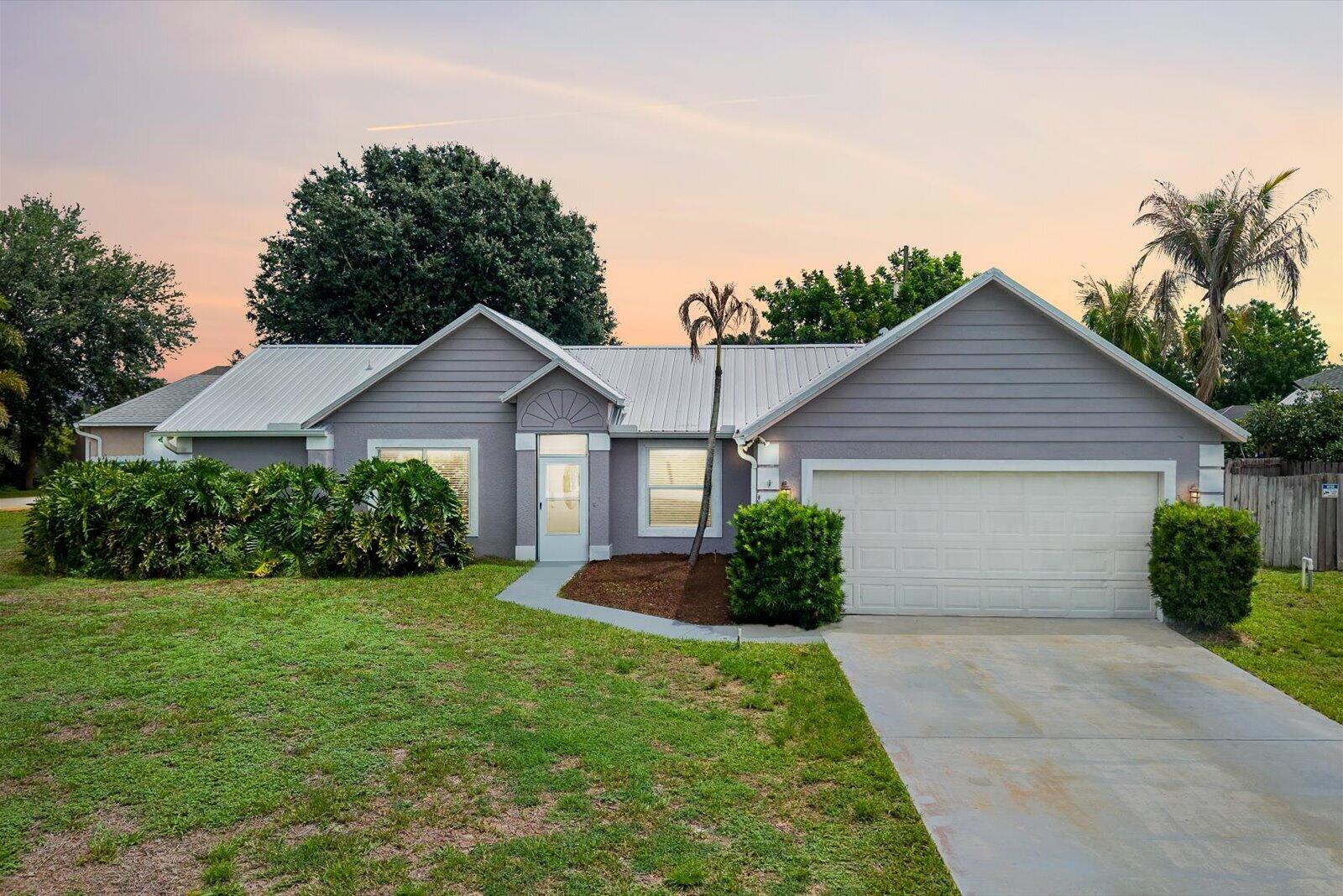 697 SW Jeanne Avenue