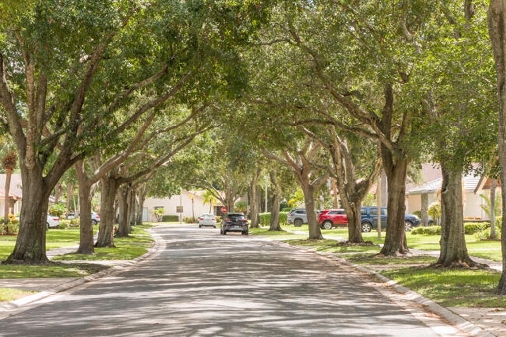 Photo of 4907 Boxwood Circle, Boynton Beach, FL 33436 (MLS # R11160711)