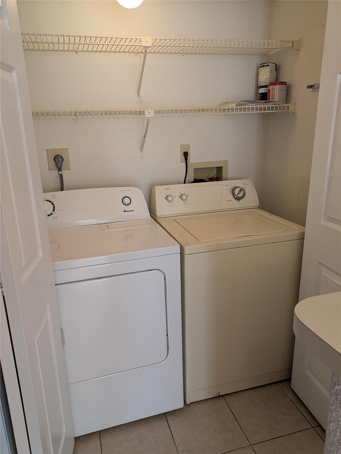 Savannah At Riverside Con - Residential Lease