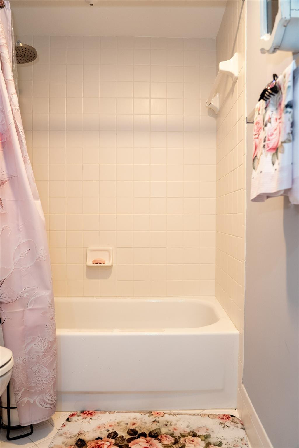 CENTURY VILLAGE - Residential