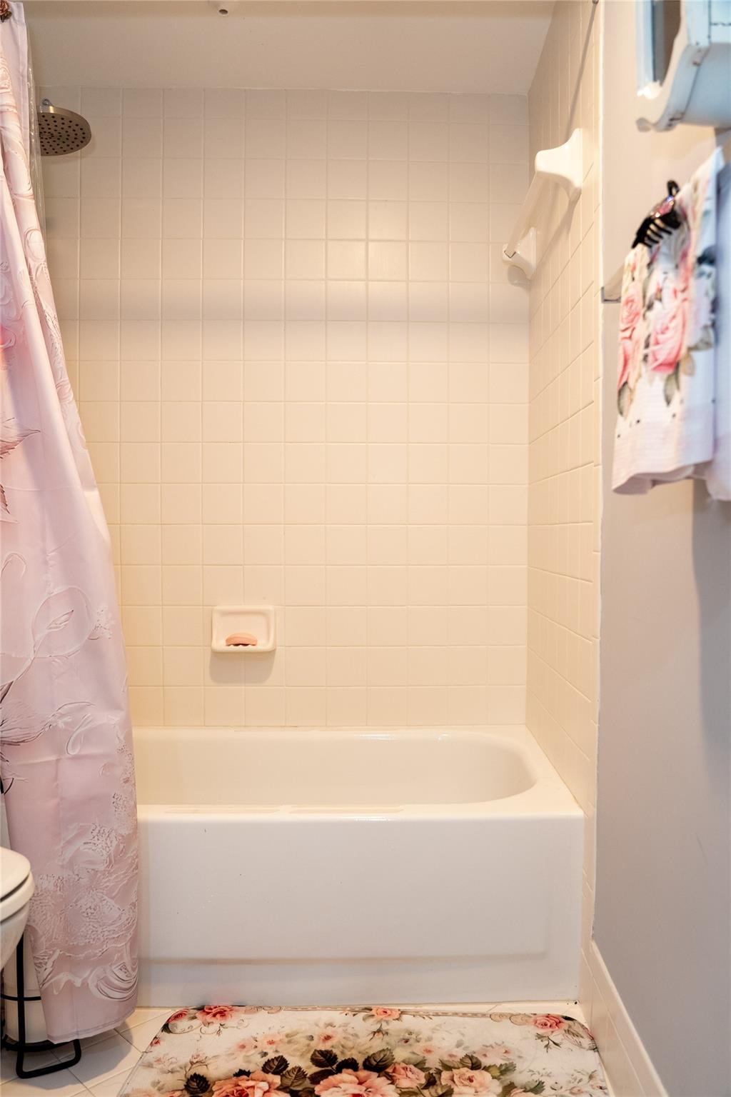 CENTURY VILLAGE - Residential