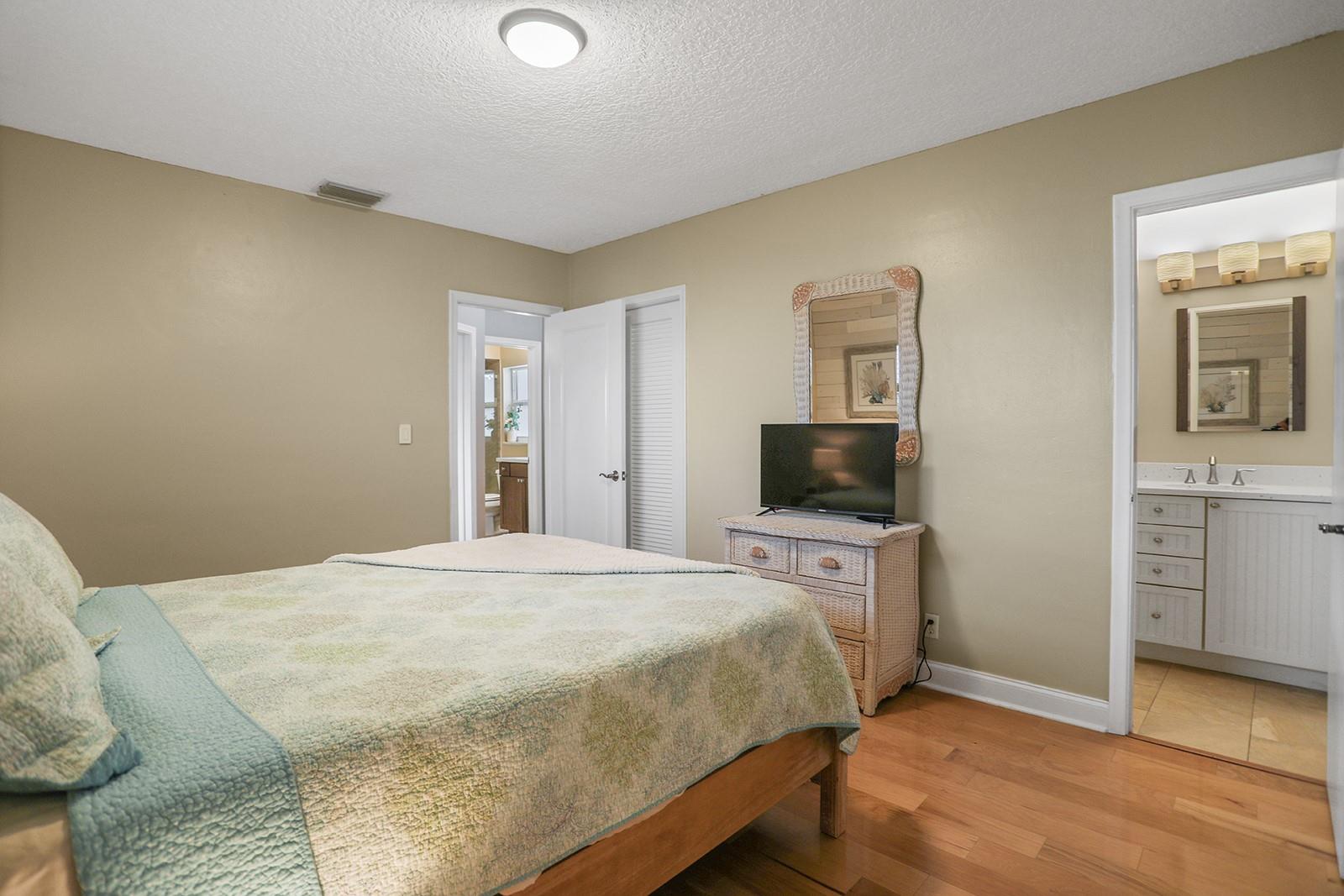 Tropic Isle - Residential