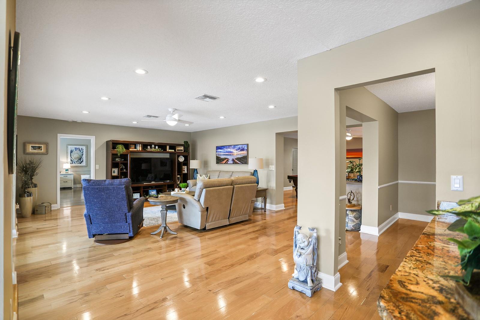 Tropic Isle - Residential