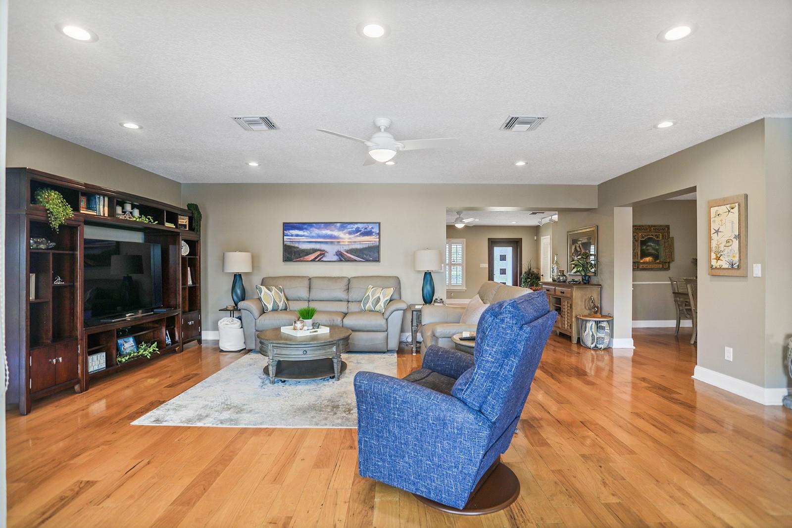 Tropic Isle - Residential