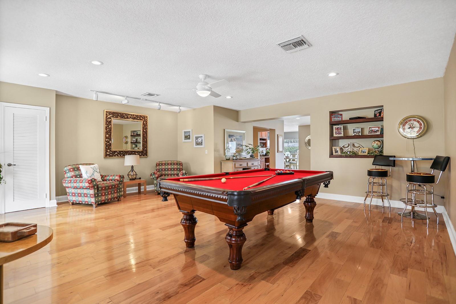 Tropic Isle - Residential