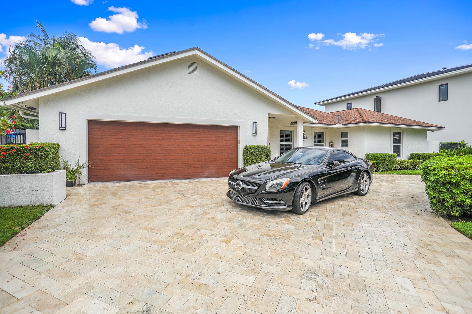 Tropic Isle - Residential