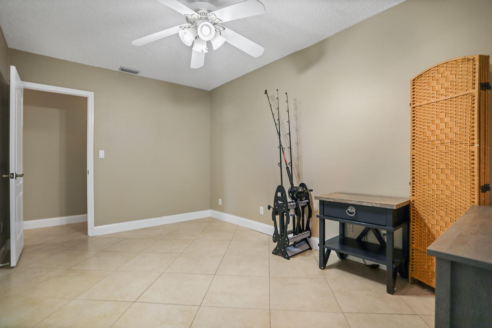 Tropic Isle - Residential