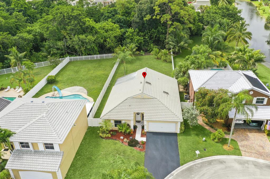 WINSTON PARK - Residential