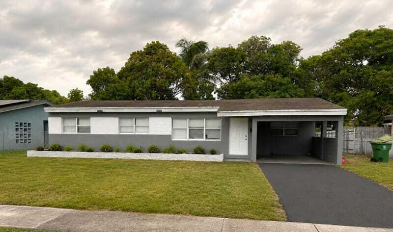 1067 Iroquois Avenue