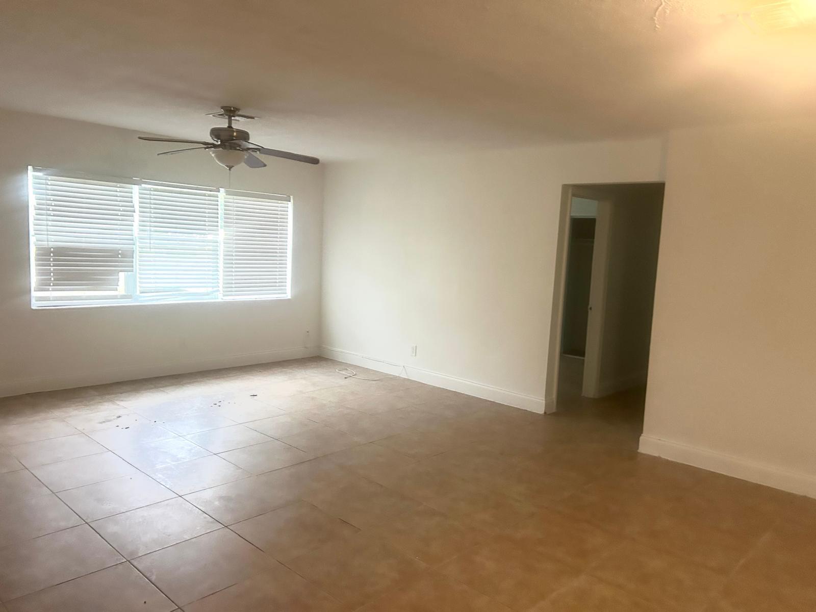 1067 Iroquois Avenue, Fort Lauderdale FL 33312