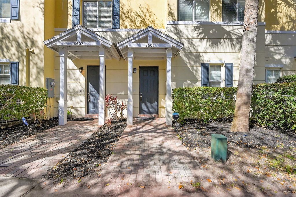 Photo of 3605 NW 5th Terrace, Boca Raton, FL 33431 (MLS # F10554778)