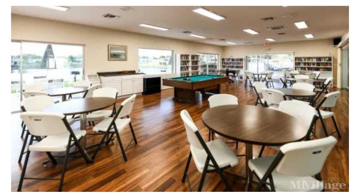 DEERFIELD LAKE - Residential