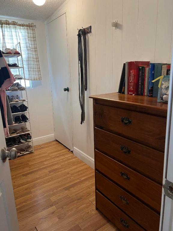 DEERFIELD LAKE - Residential