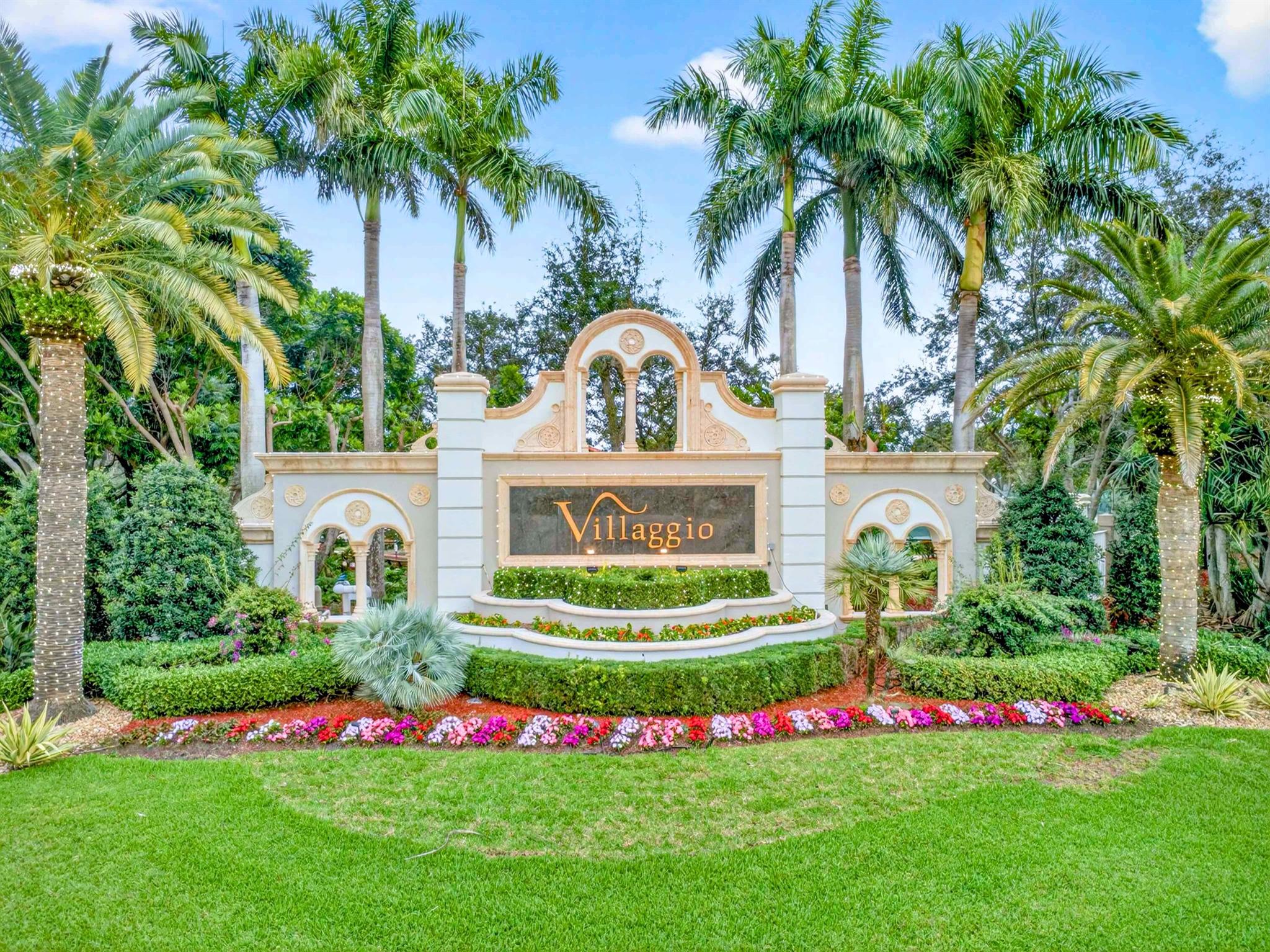 VILLAGES OF WINDSOR/VILLA - Residential