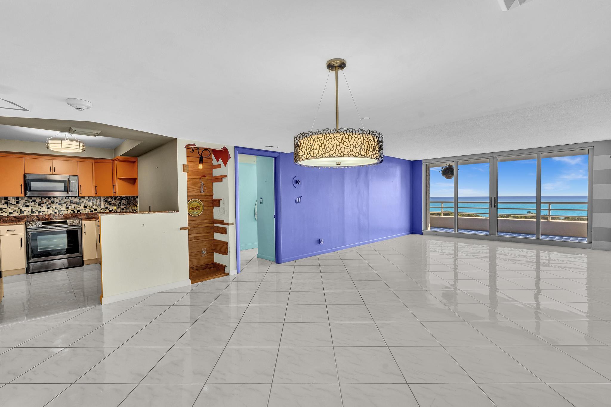 SEA RANCH CLUB OF BOCA III CONDO - Residential