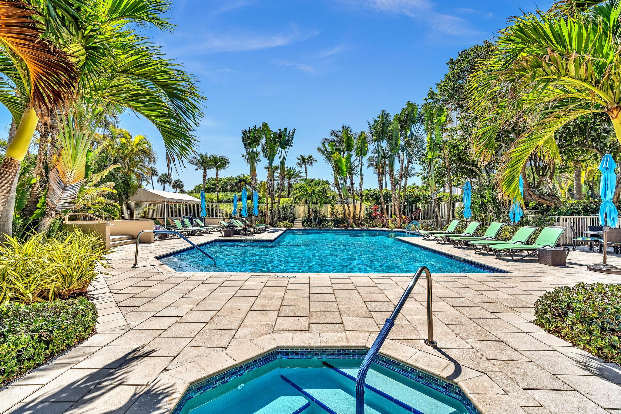 SEA RANCH CLUB OF BOCA III CONDO - Residential