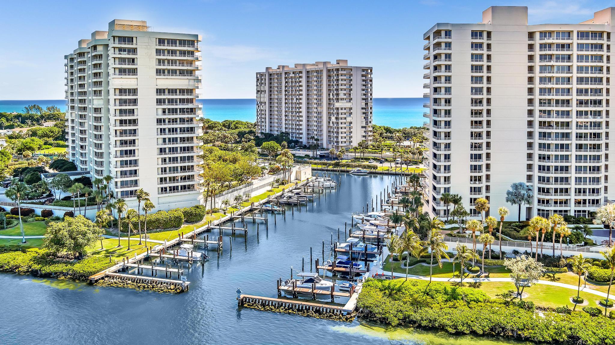 SEA RANCH CLUB OF BOCA III CONDO - Residential