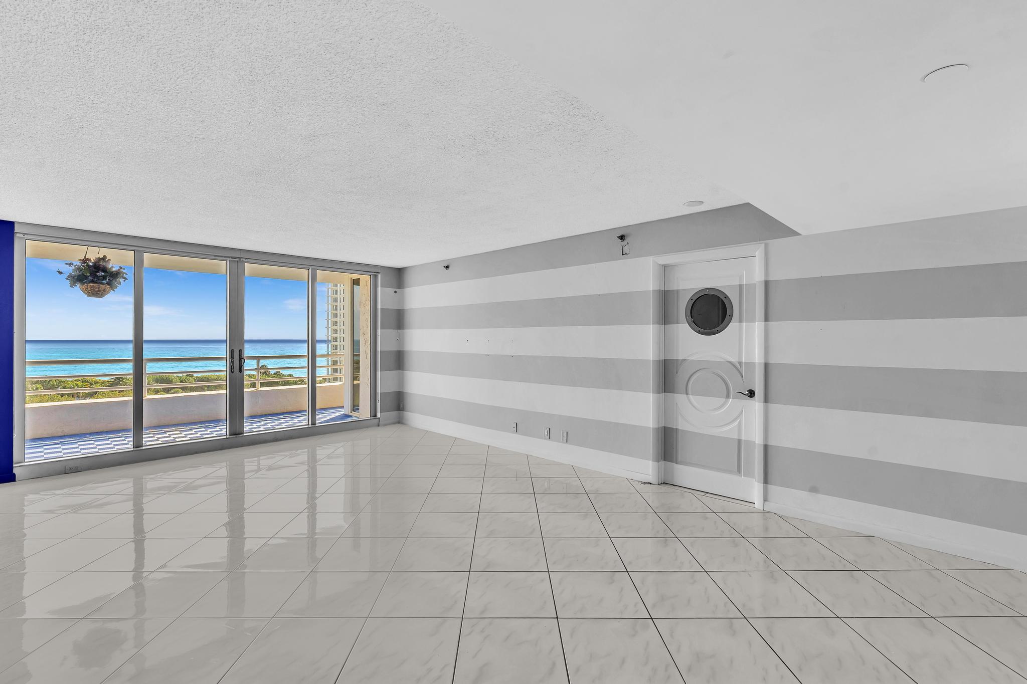 SEA RANCH CLUB OF BOCA III CONDO - Residential