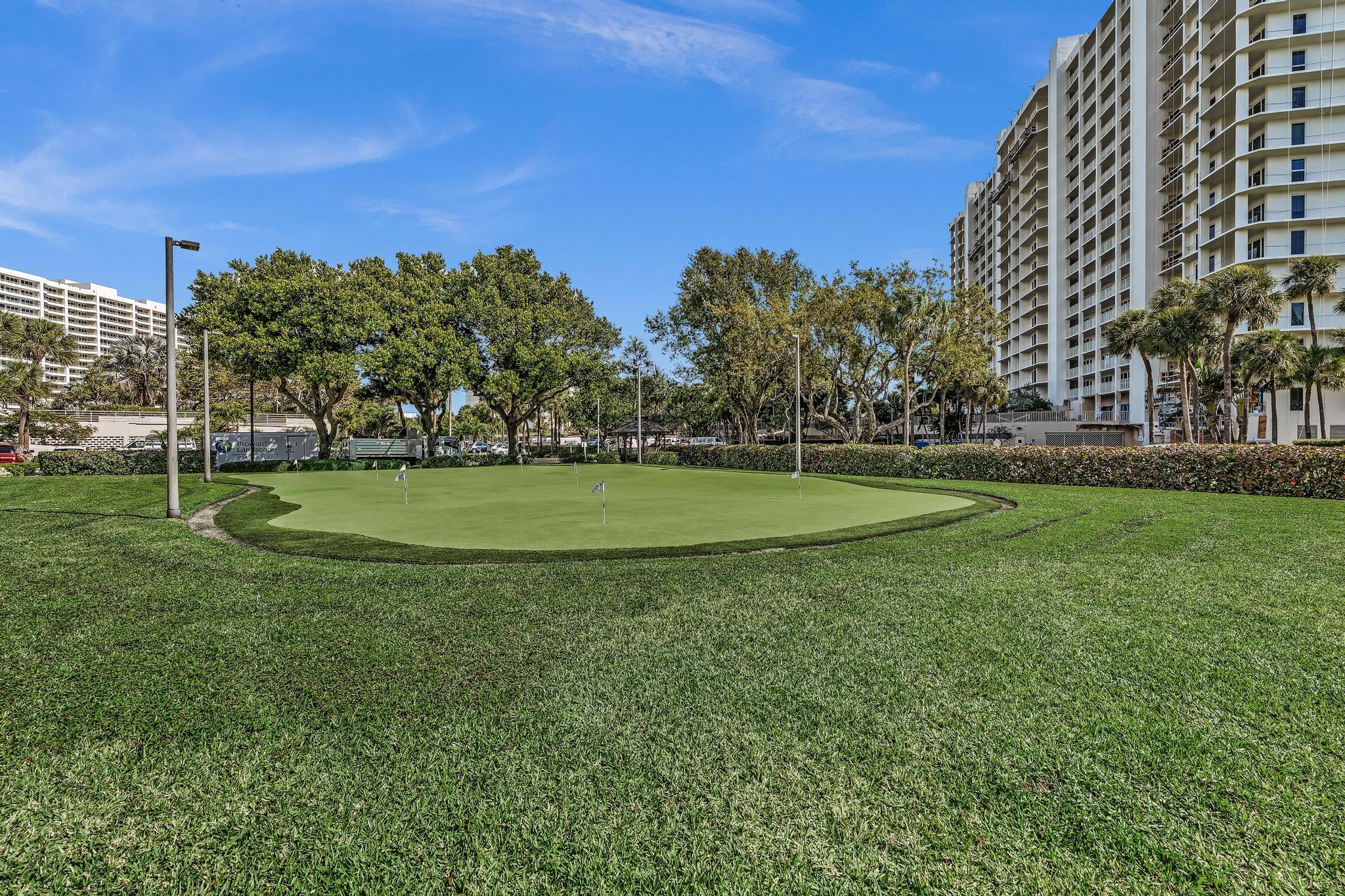 SEA RANCH CLUB OF BOCA III CONDO - Residential