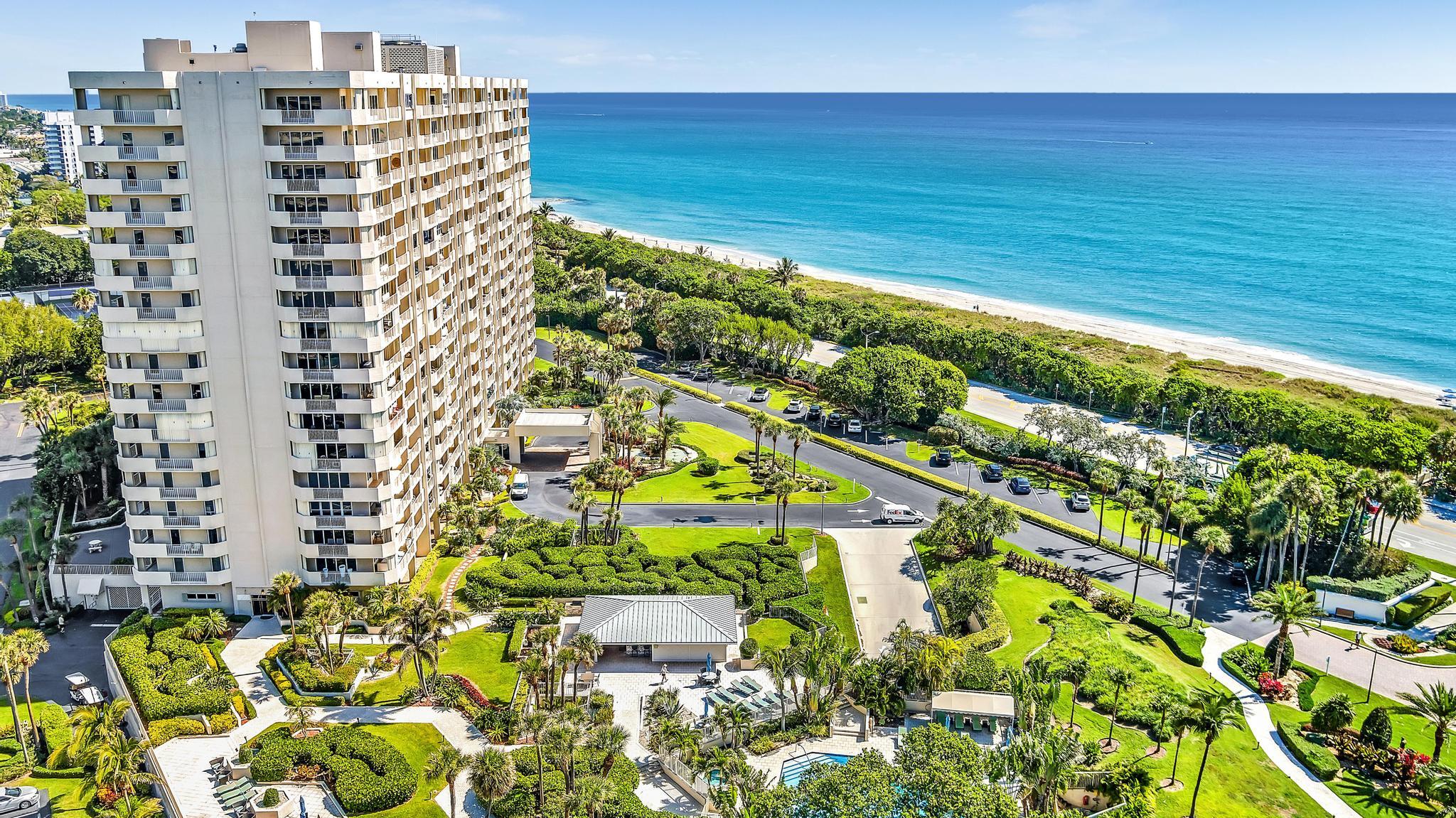 SEA RANCH CLUB OF BOCA III CONDO - Residential