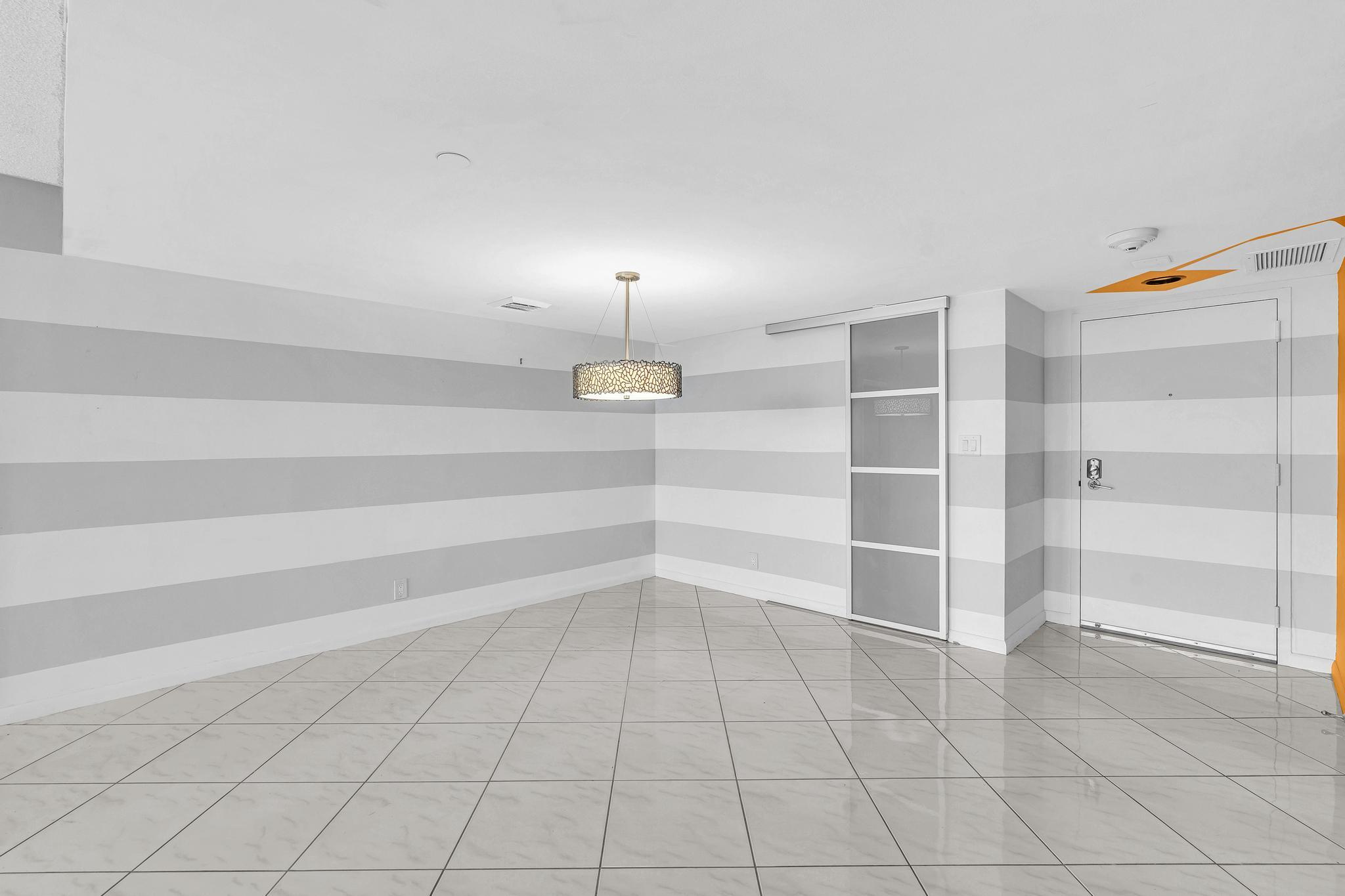 SEA RANCH CLUB OF BOCA III CONDO - Residential