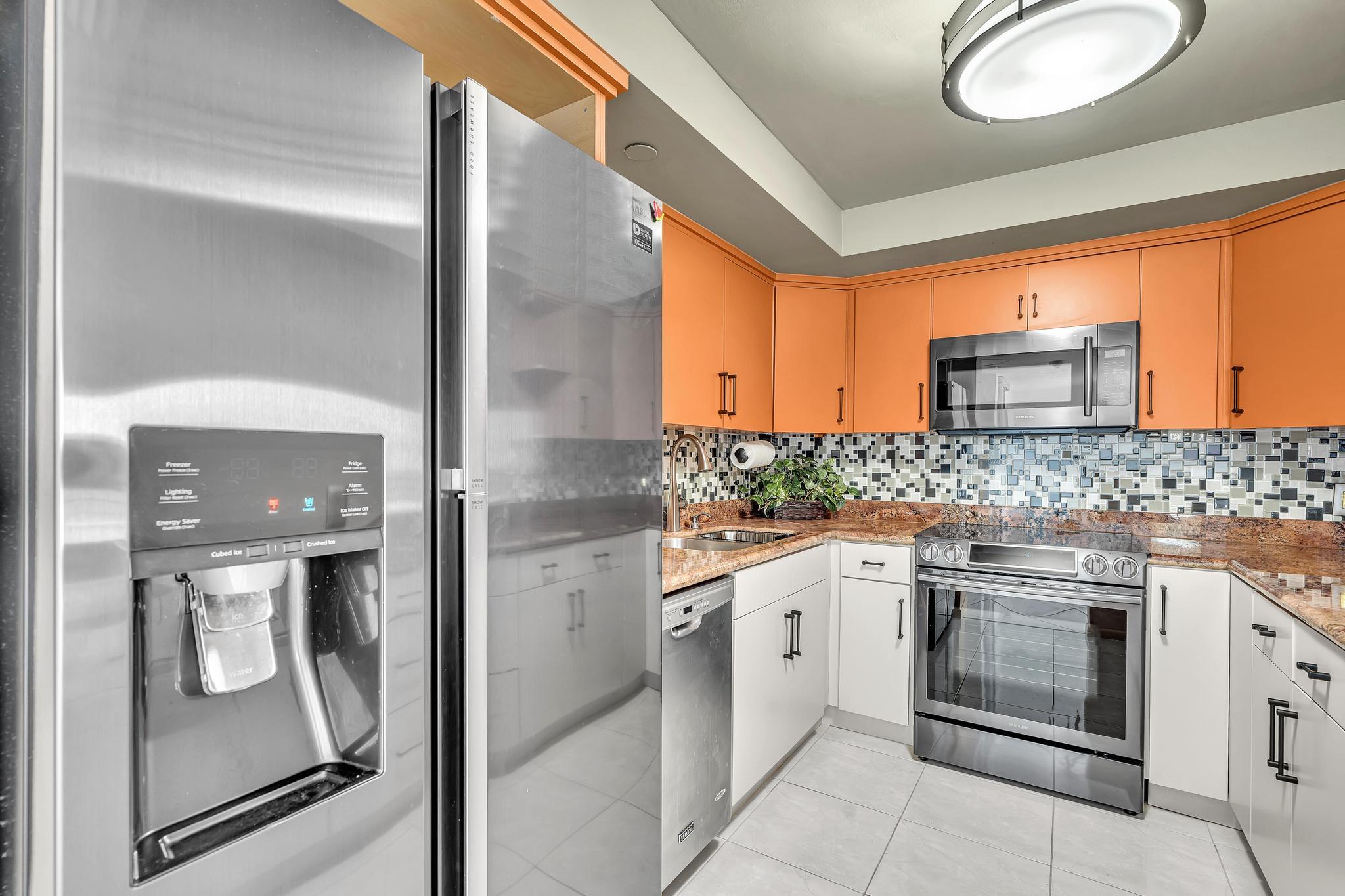 SEA RANCH CLUB OF BOCA III CONDO - Residential