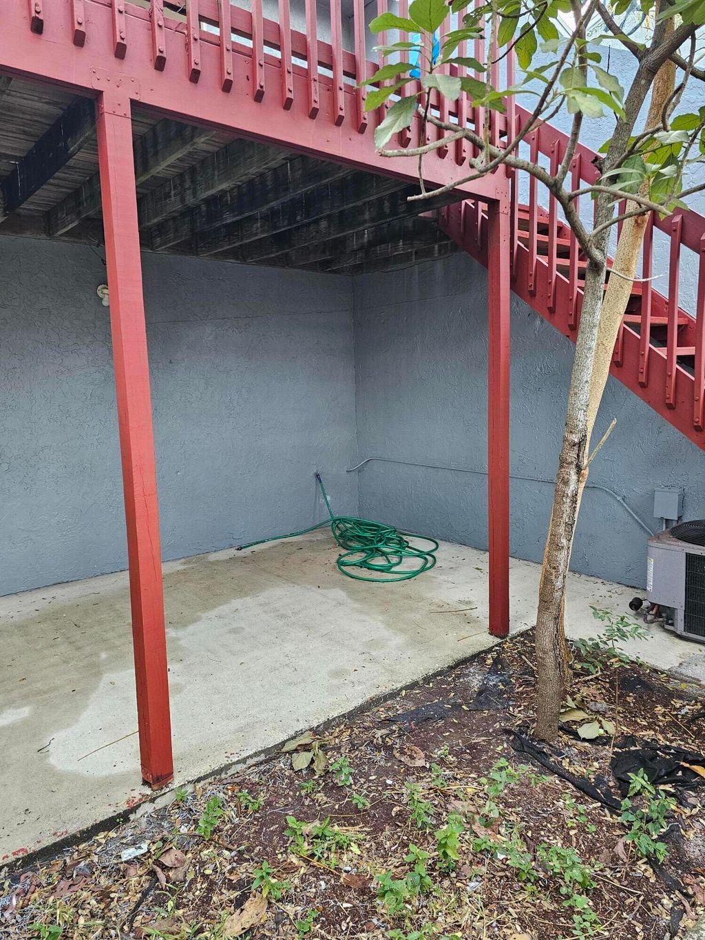 Photo of 10 Crossings Circle, Boynton Beach, FL 33435 (MLS # B26021407)